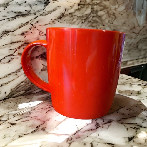 Taza de café Starbucks 2020 cerámica roja clásica con logotipo verde sirena 12 oz. - Imagen 2 de 7