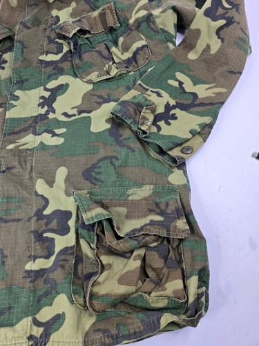 70’s Vietnam War US Army Medium Camo Rip-Stop Poplin W/R Class 2 Jacket Tropical - Picture 2 of 17