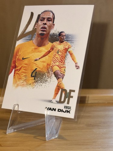 Futera FX World Football 2024 Virgil Van Dijk Base #039 Liverpool / Niederlande