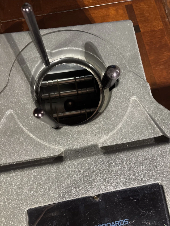 Editor de discos Microplacas CX-1 en funcionamiento usadas. Editor de discos HP CX-1 Foto 3 de 4