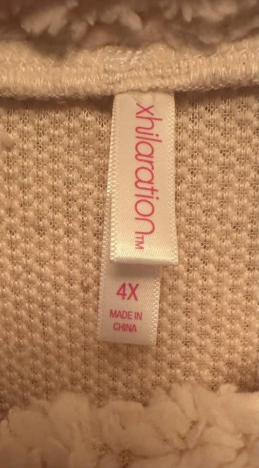 Xhilaration, Suéter Mujer Manga Larga Brillante Regalo Navidad, Talla 4X Foto 2 de 4