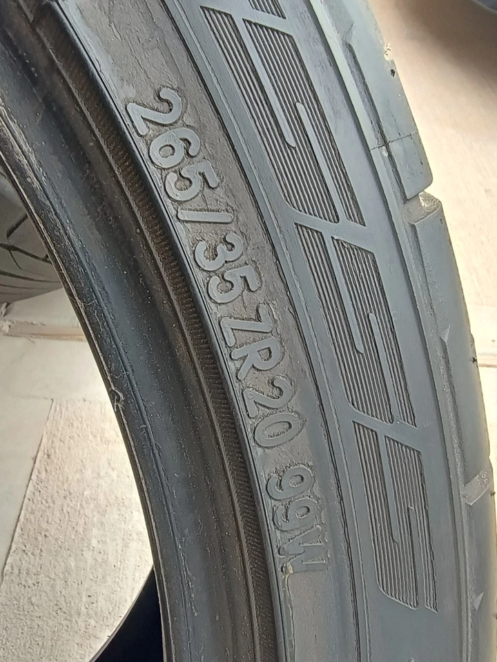 1 x Neumático deportivo Nitto NT555 G2 265/35/20 99W Ultra-High Perf, cantidad 2 disponibles Foto 3 de 4