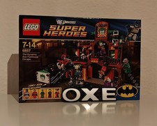 LEGO DC Comics Super Heroes: Dynamic Duo Funhouse Flucht ( 6857 ) Batman Joker 