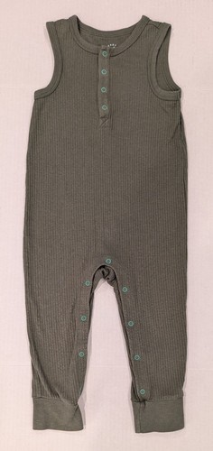 Unisex Größe: 12 & 18 Monate Baby Katze & Jack Armeegrün gerippter Pullover & 2 Shirts - Bild 4 von 17