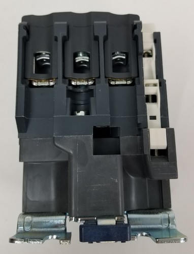 Schneider Electric LC1D65E7 IEC Magnetic Contactor 3-Pole 65A 480VAC NEW - Picture 11 of 11