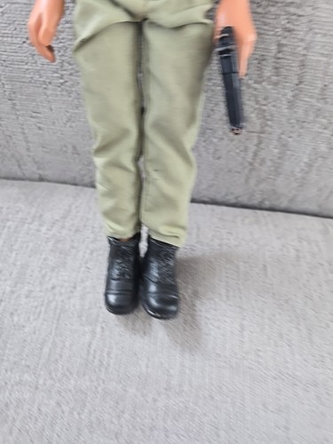 Vintage Hasbro Action Man "Hands Up" Policeman! Figure 1996 - Picture 7 of 15