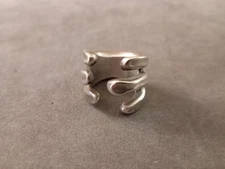 Uno De 50 Silver Plated Modernist Open Claw Ring Size 7.