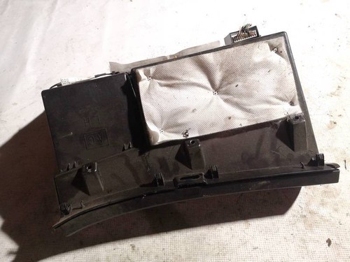 s15601510jc Glove Box n05101980124 Subaru Legacy DE2024265-99 - Picture 2 of 9