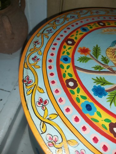 MESA AUXILIAR REDONDA PINTADA A MANO DE MADERA MACIZA INDIA HECHA A MANO - Imagen 6 de 21