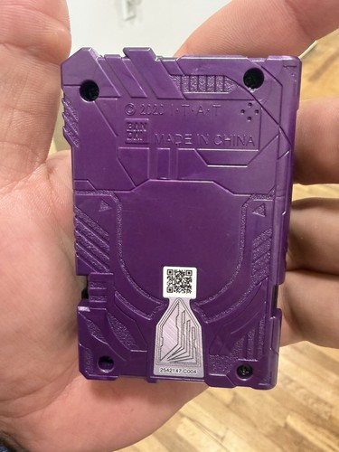 Libro MetsubouJinrai Monsters Wonder Ride color púrpura Kamen Rider Saber. Japón - Imagen 5 de 5