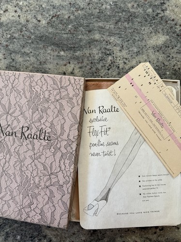Vintage Nylon Seamed Stockings Van Raalte 3 Pairs Flex Fit Glamour Size 11 - Picture 1 of 3