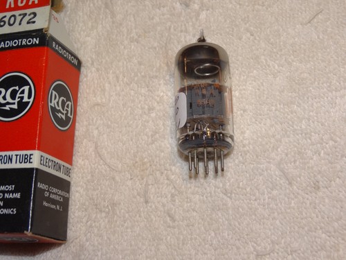 1 x 6072 (12AY7) RCA Tube*Super Strong Testing*NOS-NIB*#R28 - Picture 4 of 4