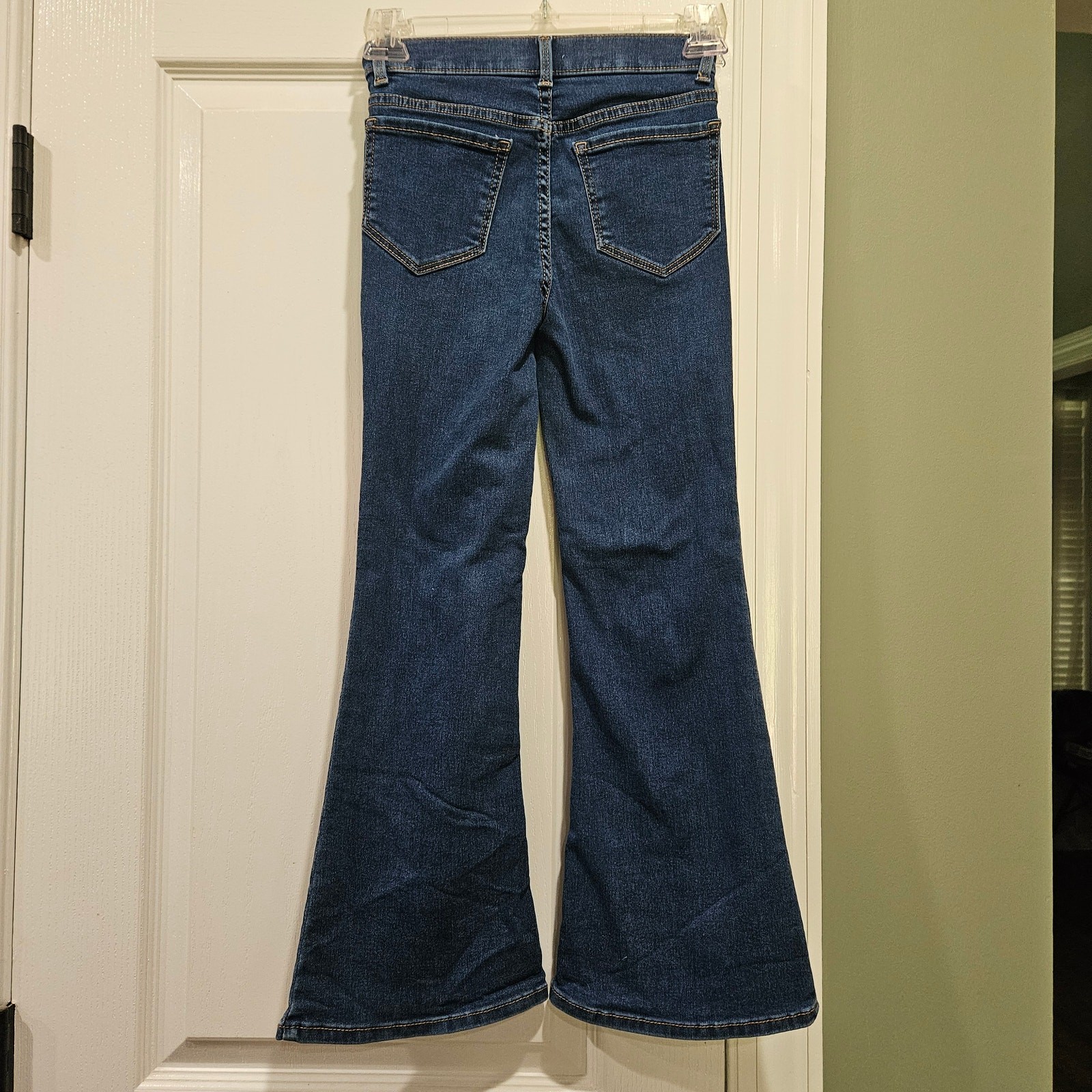 Picture 6 of 6