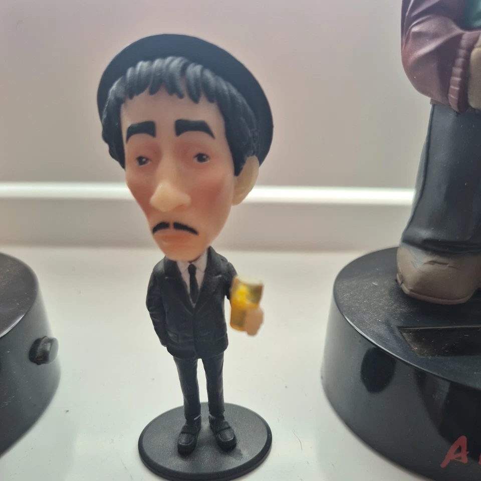 Only Fools and Horses Bobble Head Figure mickey without  Box - Bild 1 von 2