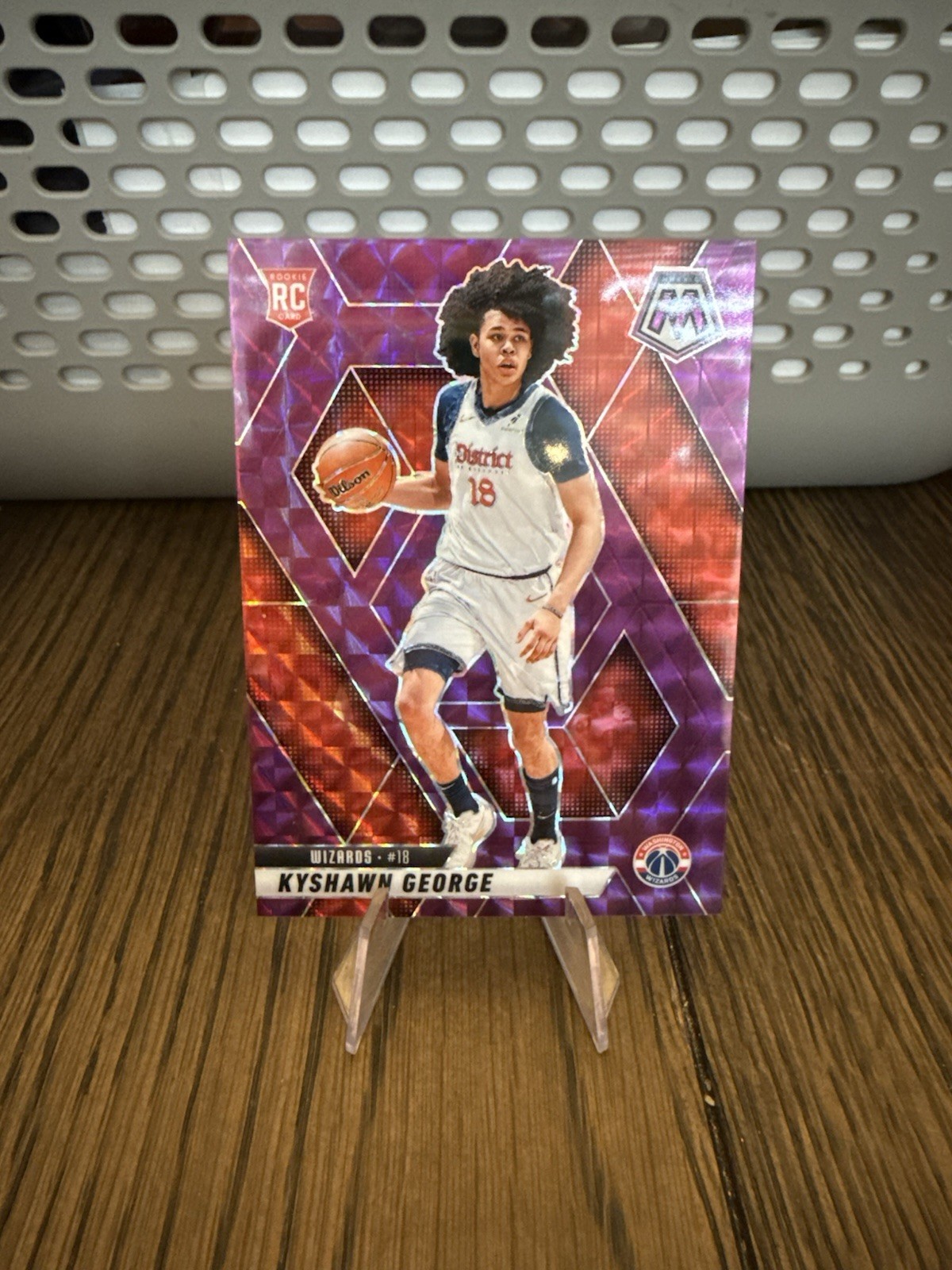 2024-25 Panini Mosaic - Rookies Kyshawn George #247 Purple Mosaic Prizm /99 (RC)
