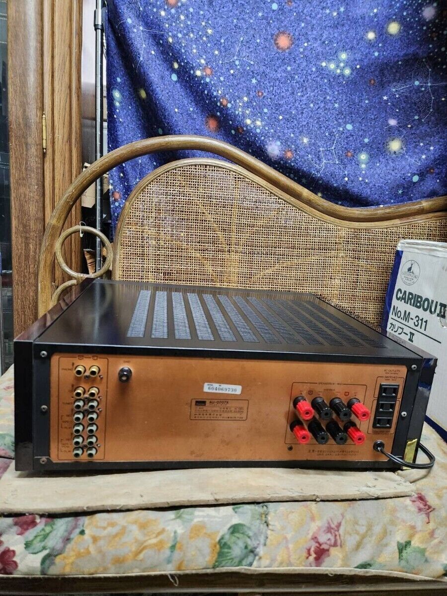 Sansui AU-D707X Integrated DC Amplifier Amp Black 320W 1984 Sansui AU-D707X Integrated DC Amplifier Amp Black 320W 1984