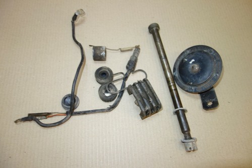 Suzuki GN 250 GN250 job lot axle horn rubber mounts brackets body frame - Picture 1 of 7