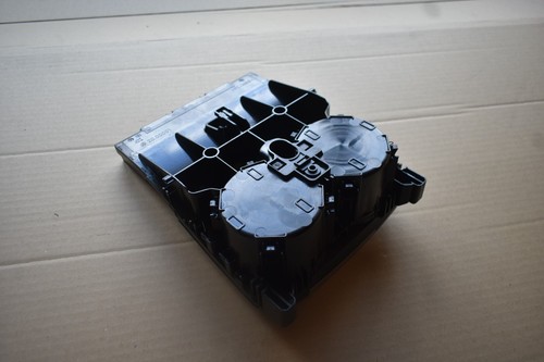 Original Mercedes C218 w218 CLS Cupholder AMG a2186830091 - Picture 3 of 4