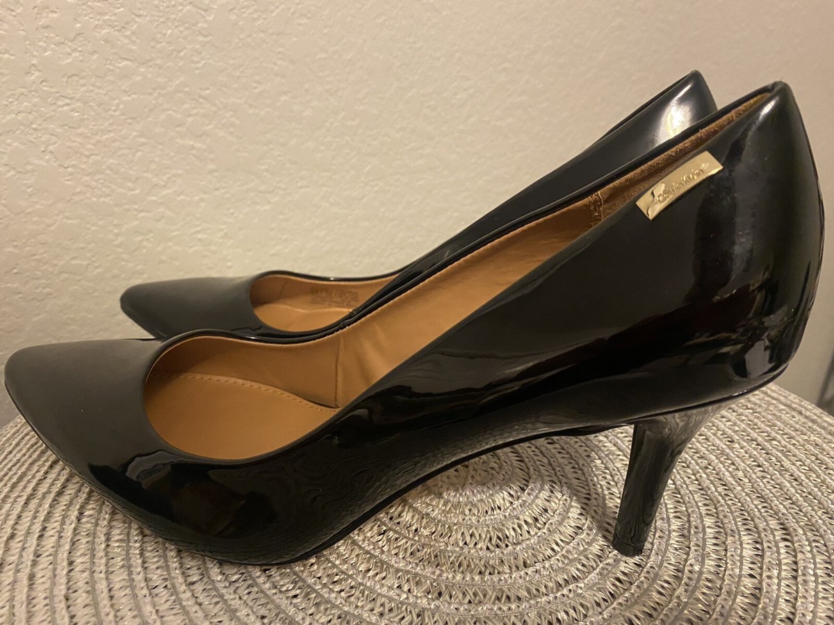 Calvin klein 2025 kylie pumps