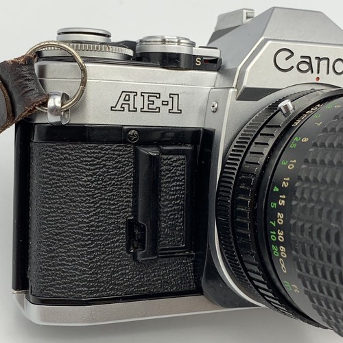 Cámara fotográfica Canon AE-1 35 mm SLR Tou/Five Star MC macro automática 75-200 mm - probada - Imagen 7 de 12