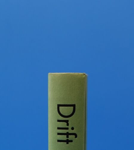 DRIFT: THE UNMOORING OF AMERICAN MILITARY POWER BY RACHEL MADDOW, SIGNED - Imagen 9 de 19