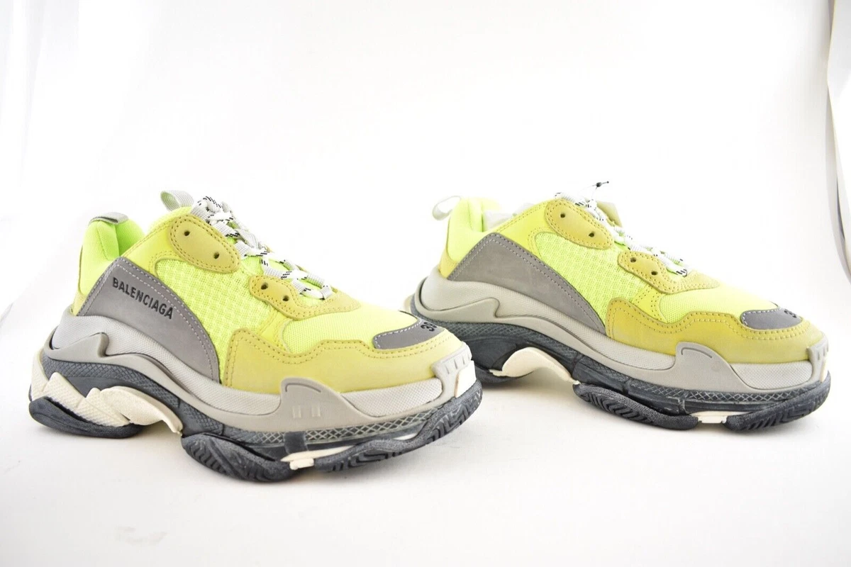 Neon yellow top triple s
