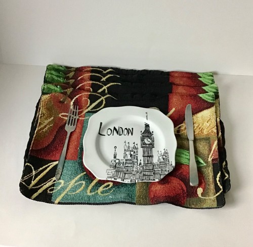 JUEGO DE 4 TAPETES DE MESA CON ESTAMPADO DE TELA DE MODA PARA CENAR - Imagen 3 de 4