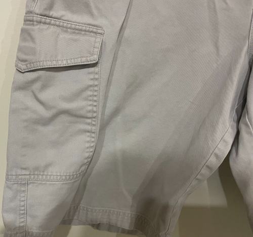 Foot Locker Mens Cargo Shorts Size 38 Ecru EUC - Picture 3 of 7