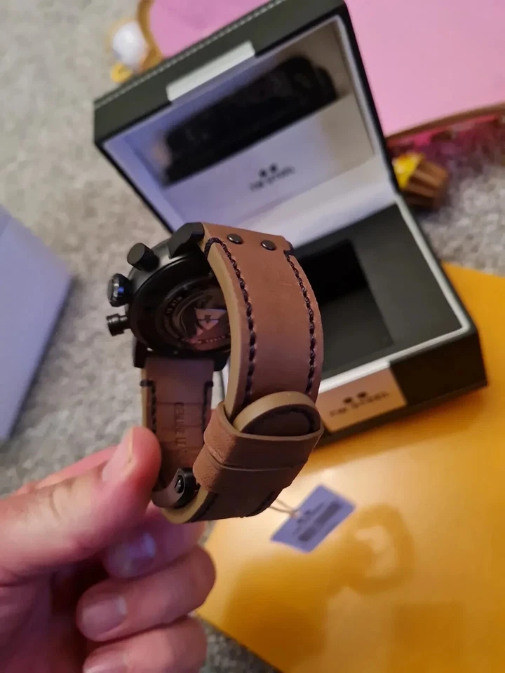 TW Steel MS98 Maverick 48 mm 10 ATM Foto 2 de 4