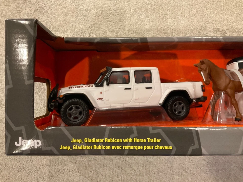 1:32 Jeep Gladiator Rubicon with Horse Trailer and Horses 47366. New in Box. - Image 4 of 4