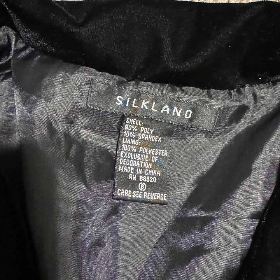 Silkland Womens 8 M Velour Velvet Shirt Jacket Beaded Hem Whimsigoth Holiday - Image 2 of 4