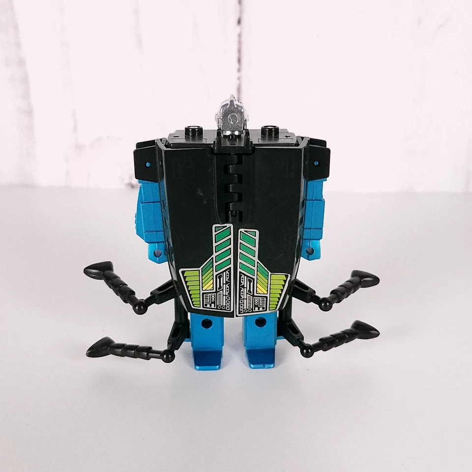 Convertors Insectors: vintage Creeper cockroach Incomplete - For Parts - Image 3 of 4