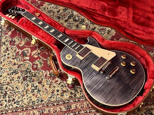 Gibson Exclusive Model Les Paul Standard 50s Figured Top Translucent Black
