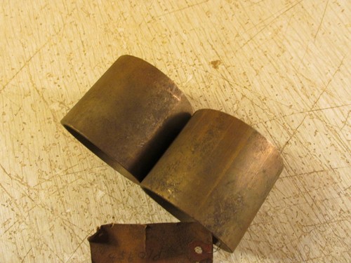 John Deere NOS New 114W 115W Square Baler Drive Gear Bushings BP10950 - Picture 3 of 4