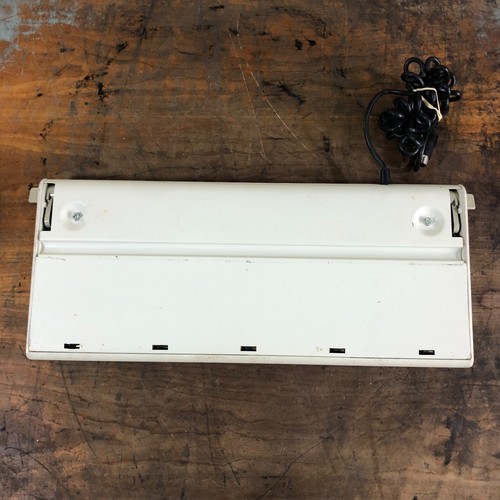 Vintage IBM Model F XT Buckling Spring Keyboard 5-Pin DIN - Picture 13 of 13