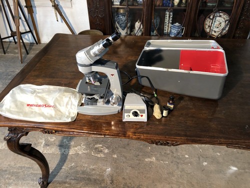 Vintage Microscope American Optical Spencer In Hard Case - Picture 11 of 12