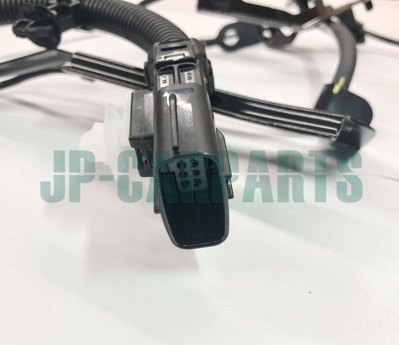 TOYOTA GENUINE FRONT SPEED SENSOR RH 89542-60070 LEXUS LX600