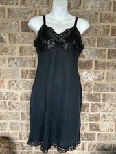 ELEGANT  GOSSARD ARTEMIS IMAGE GORGEOUS VINTAGE BLACK LACY FULL SLIP 34 EVC