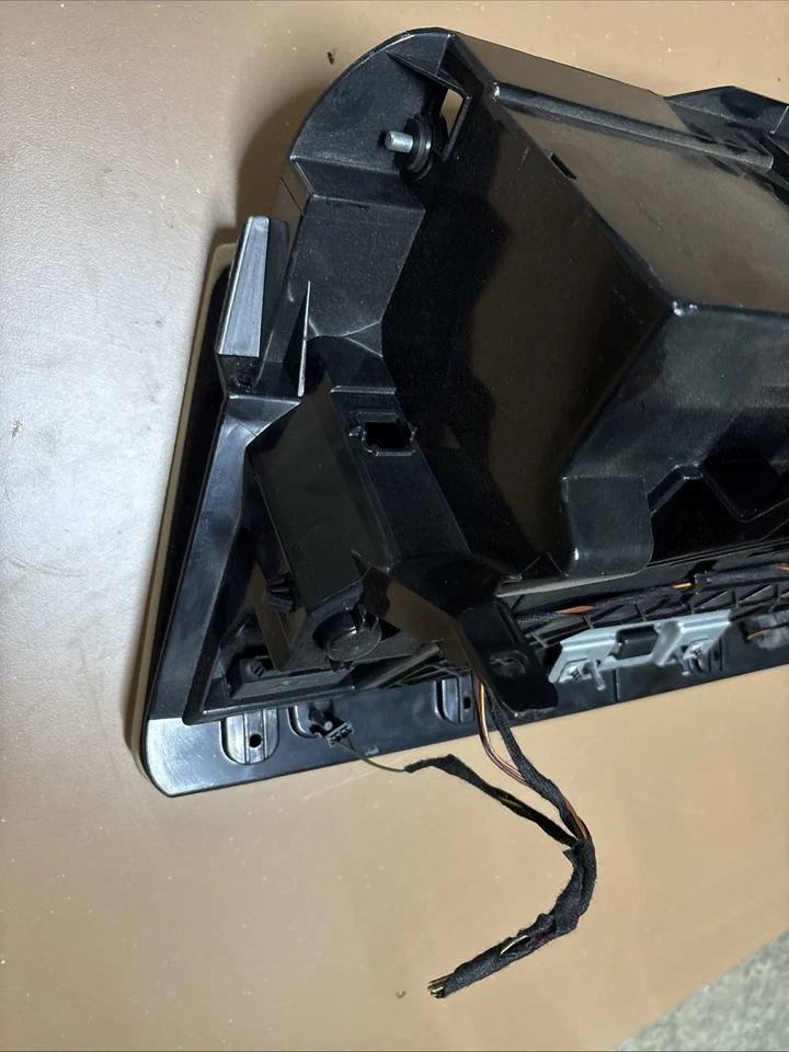 BMW 328i 335 E90 2009-2011 guantera compartimento de almacenamiento beige tostado OEM 7075477 Foto 4 de 4