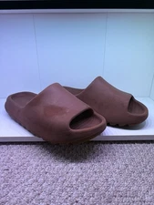 Adidas Yeezy Slide Brown Size 12, 2019  (Authenticated)
