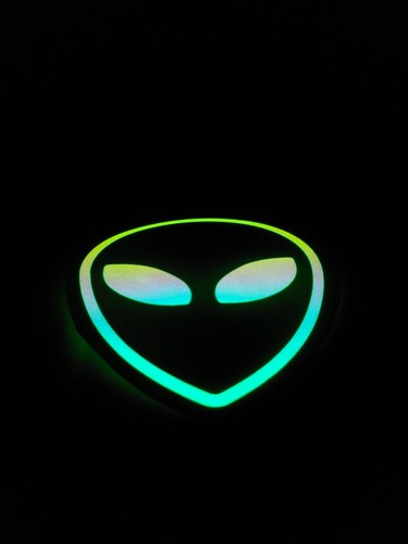 Glow In The Dark Vinyl Decals Alien Head Outline Medium Size Lit Studios New - Picture 12 of 17