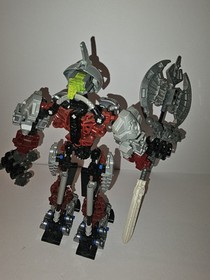 Bionicle AXONN 8733 Warrior Titan Complete w/ Mask of Truth, Giant Axe & Manual