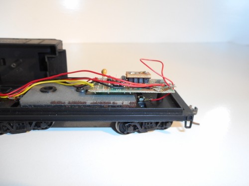 Bachmann DCC ready Non motorised UP tender. Excellent cond. 2 rail DCC. HO scale - Picture 9 of 9