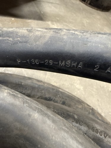 23' Seoprene MSHA Electrical Cable 2 Awg 4/c SOOW 600v Used AIW Corp oil resist - Picture 6 of 8