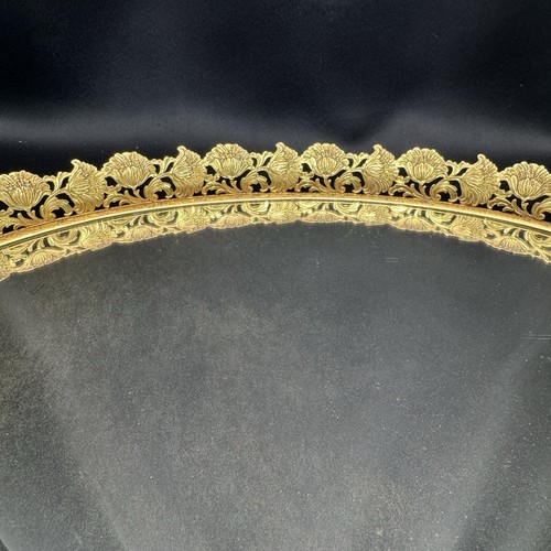 Oval Brass Filigree Mirror Vanity Tray Mid-Century Vintage W/Hook For Wall - Picture 4 of 12