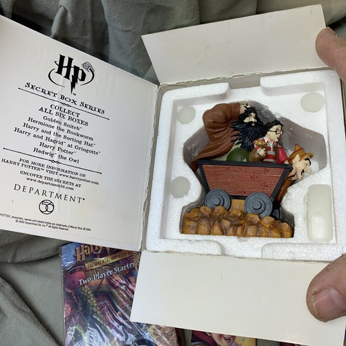 Harry Potter Trading Card Game Two Player Starter Set & Secret Box & 4 Pins - Picture 3 of 9