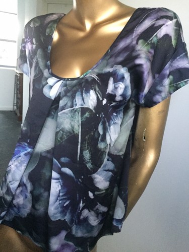 Trapeze WITCHERY party top s14 - Picture 2 of 4
