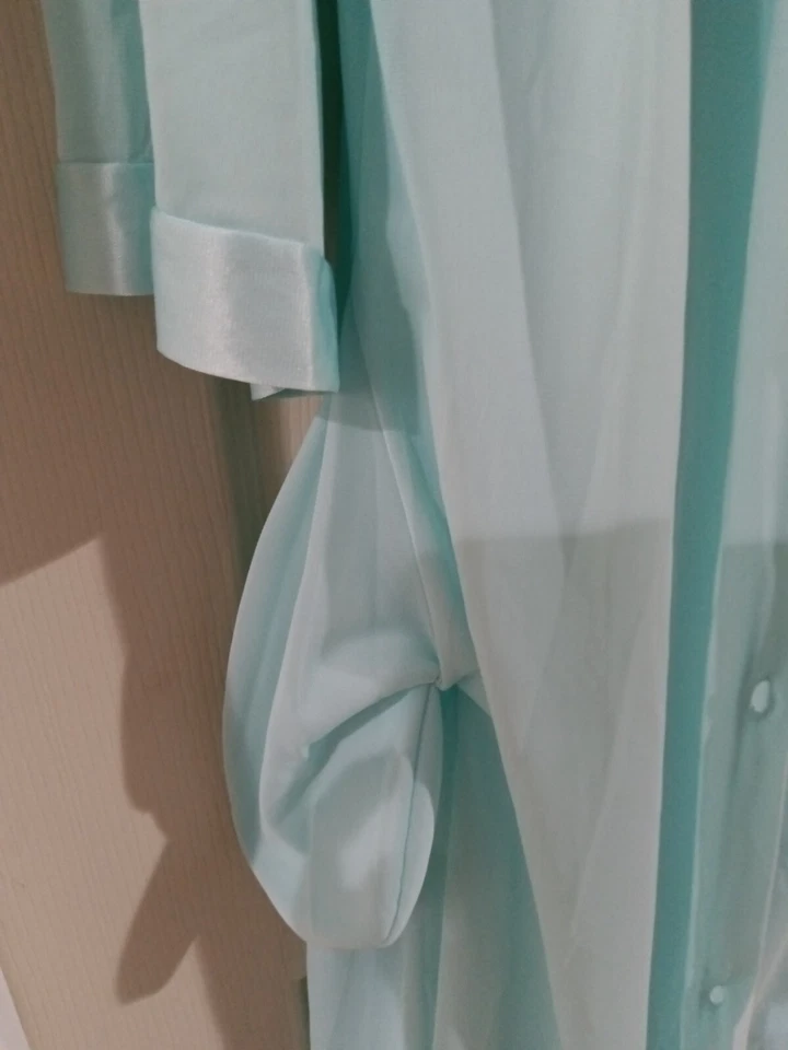 Vintage Blue Silky Nylon Robe & Gown Set Size Medium/Large  - Image 3 of 4