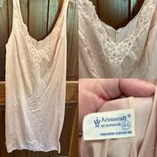 Vtg Aristocraft Superior Full Slip Nude Blush Sz 44 Lace Cutouts Princess Seams