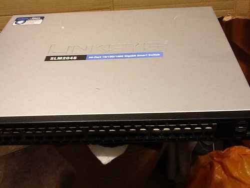 CISCO SLM2048-G5 48 port 10/100/1000 Gigabit Smart Switch SLM2048 & BRACKETS, - Picture 3 of 5